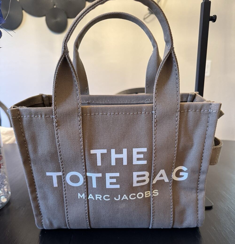 Marc Jacobs The Small Tote Bag
